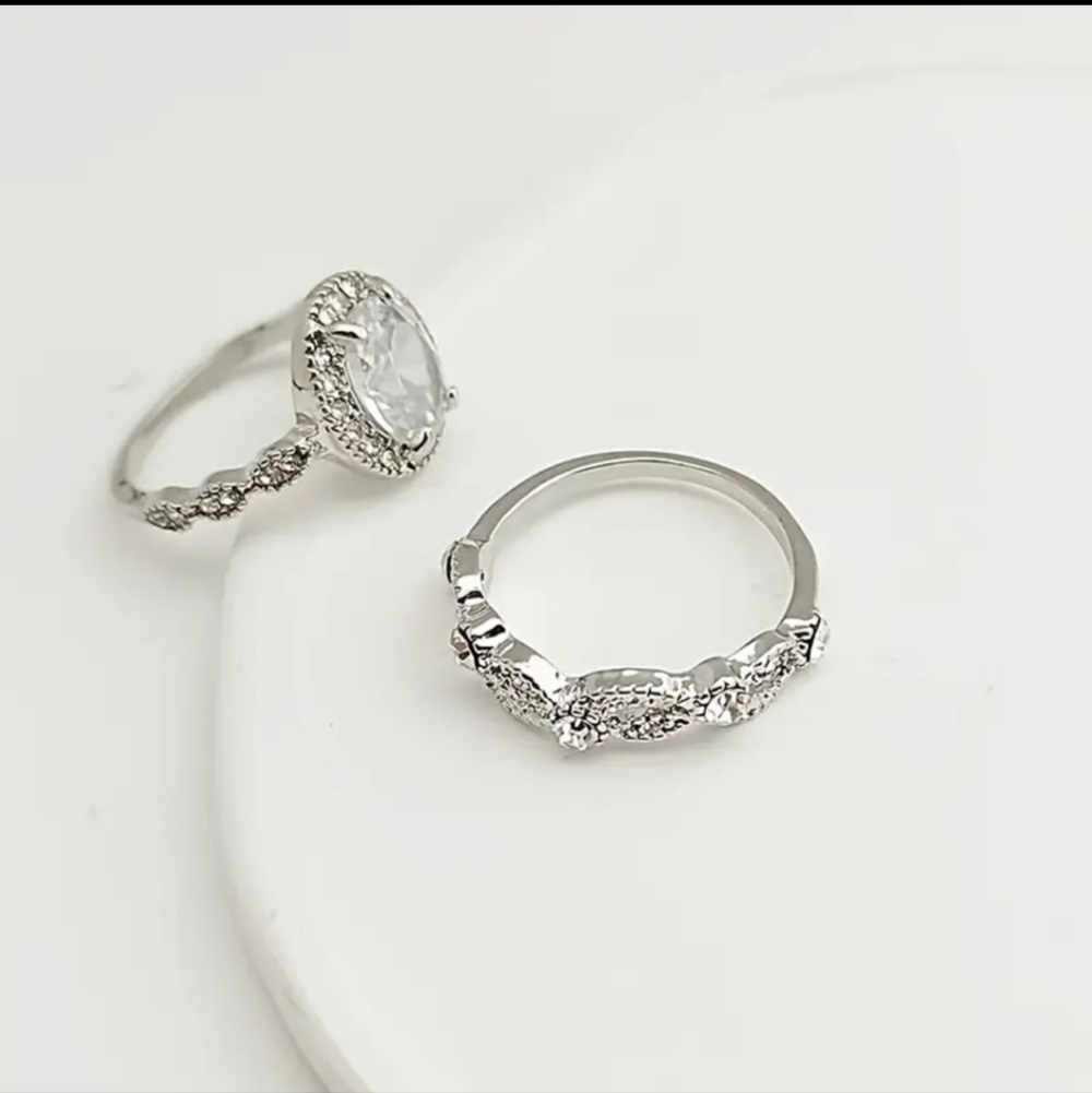 Delicate Vintage Pattern Silver Geometric White Z… - image 3